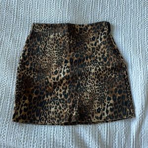 Mini Cheetah print skirt